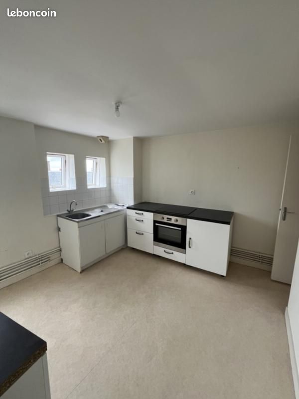 Appartement 1 pièce 72 m² · à Le Mans · 72 m² · 720 €