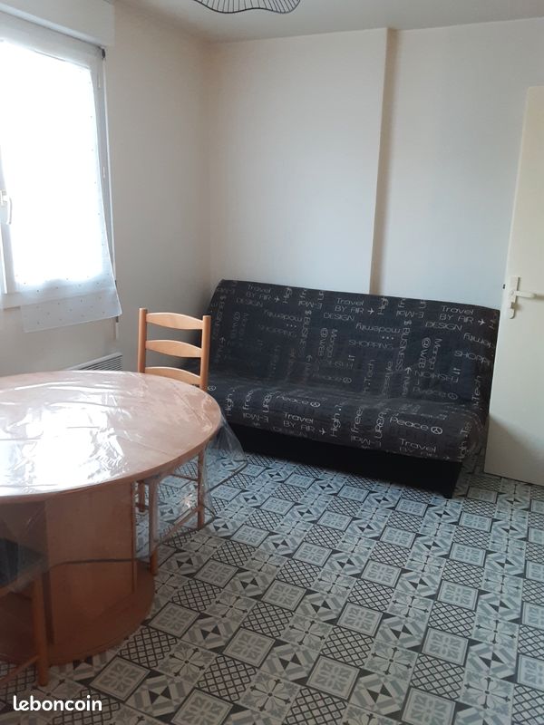 Appartement 1 pièce 25 m² · à Poitiers · 25 m² · 440 €
