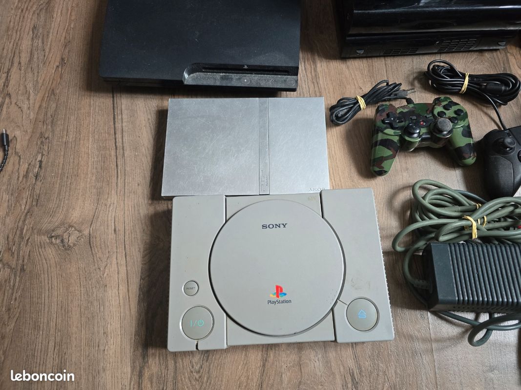LOT Consoles fonctionnelles et HS - Consoles