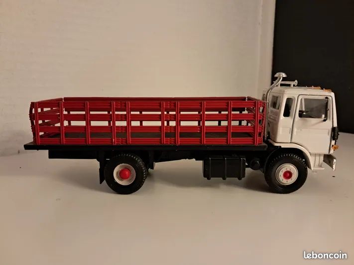 VAB 4x4 CEF replex 1/43 eme - Modélisme