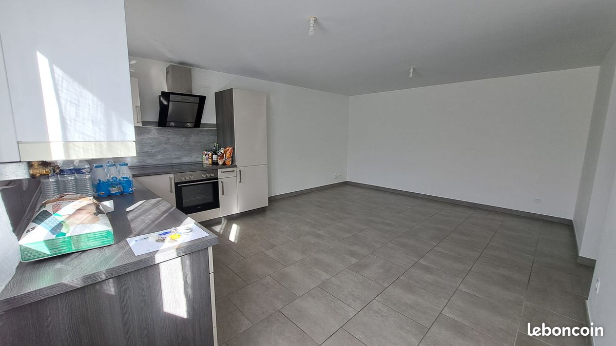 Appartement 3 pièces 65 m² · à Servigny-lès-Raville · 65 m² · 600 €