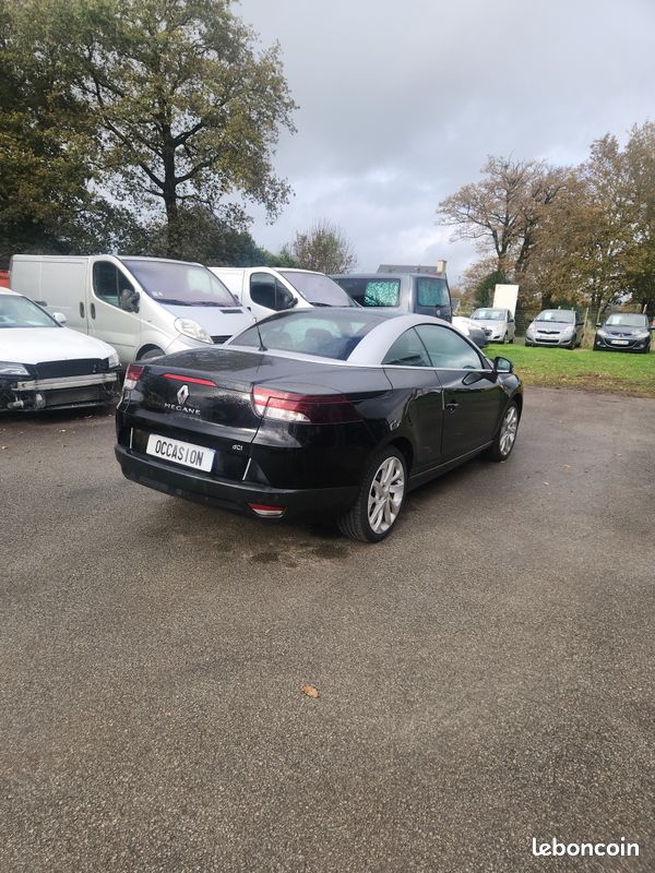 RENAULT MEGANE III CC dci 130 finition intense (image 4)