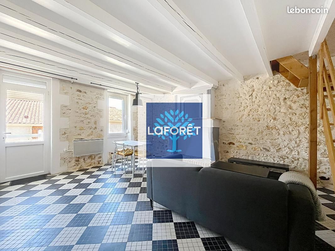 Appartement 3 pièces 57 m² · à Chamouillac · 57 m² · 650 €