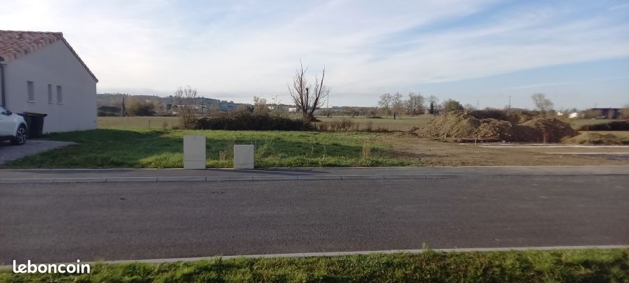 Terrain 583 m² · à Revel · 583 m² · 49 000 €