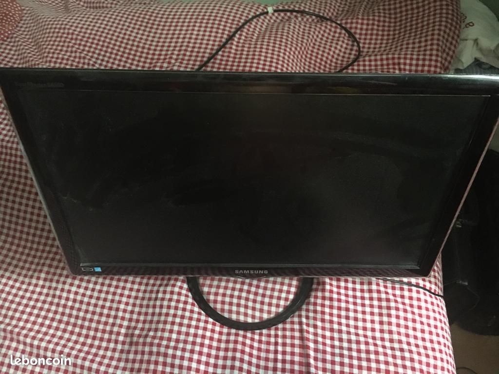 Cran moniteur Samsung S23A550H - Ecran PC LCD 23" LED HD 1080p HDMI Noir (image 6)