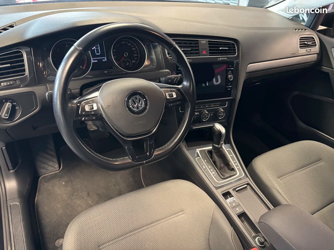 VOLKSWAGEN Golf VII 2.0 TDI 150 FAP DSG7 Confortline Business 8.0 CV (image 8)