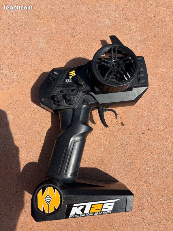 Voiture rc thermique (image 9)
