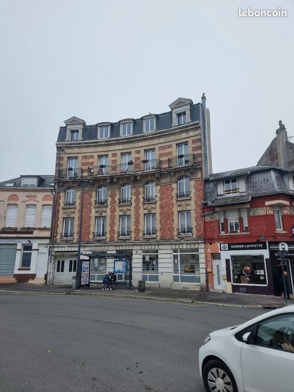 Appartement 3 pièces 120 m² · à Saint-Quentin · 120 m² · 165 000 €