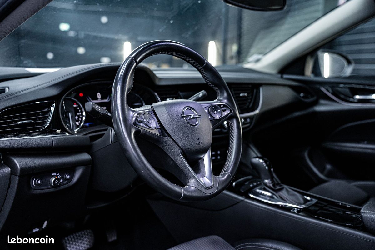 Opel Insignia Grand Sport 1.5 D 122ch - Caméra - Carplay - Visible dans notre showroom (image 18)