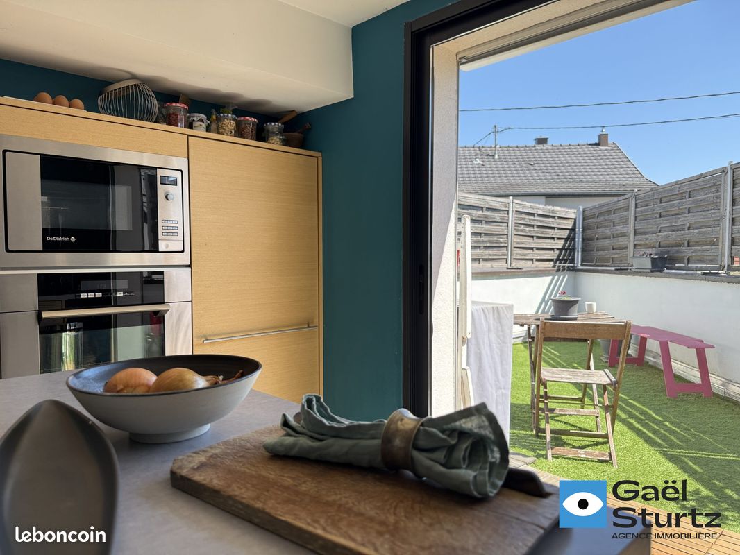 Appartement 3 pièces 93 m² · à Oberhausbergen · 93 m² · 294 000 €