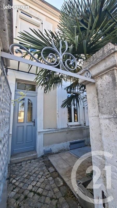 Maison 5 pièces 138 m² · à Gond-Pontouvre · 138 m² · 197 950 €