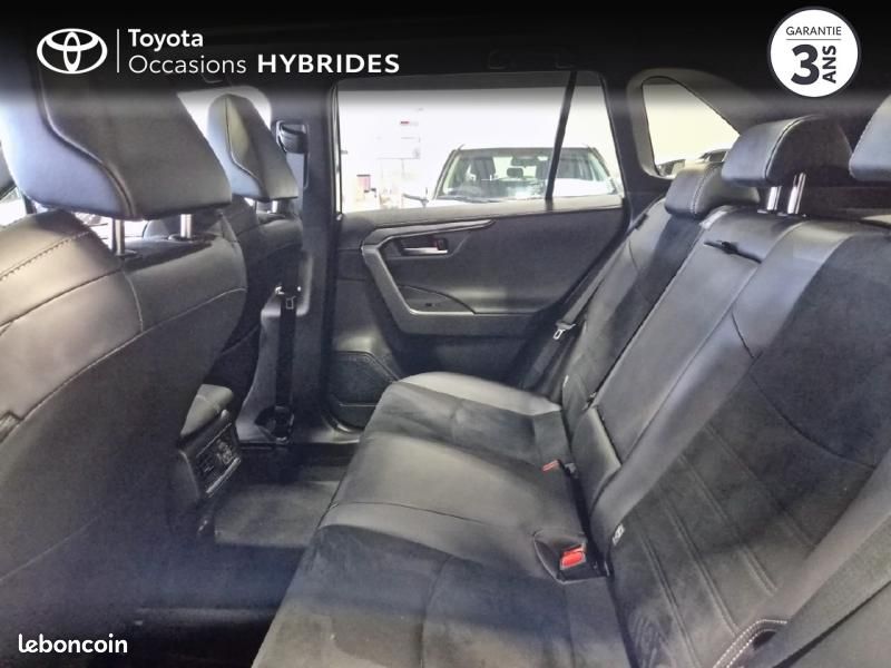 Toyota RAV4 2.5 Hybride 222ch GR Sport AWD-i MY24 (image 15)