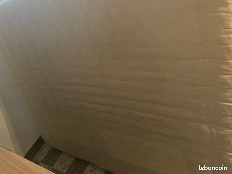 Matelas + sommier (image 1)