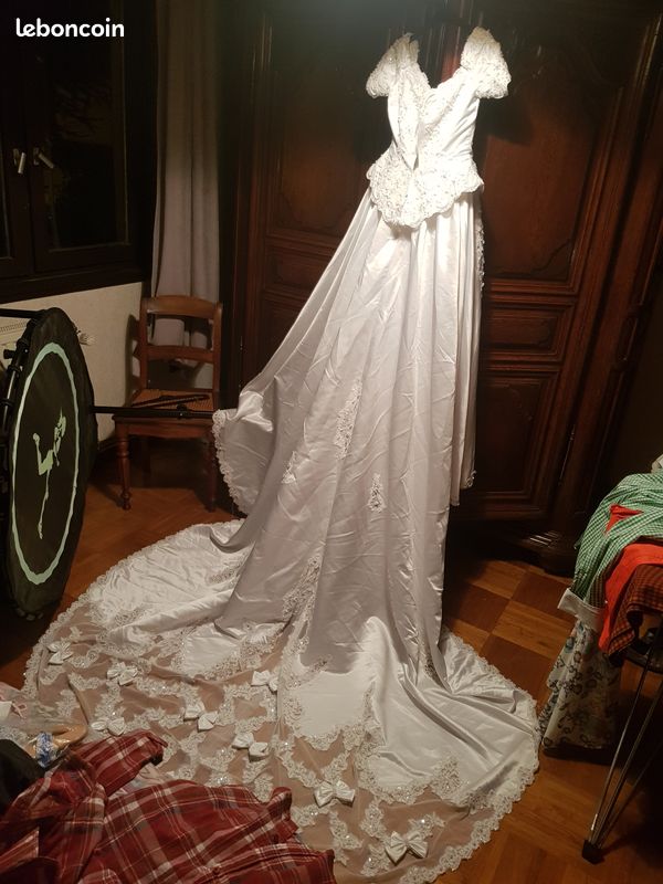 Robe de mariée (image 1)