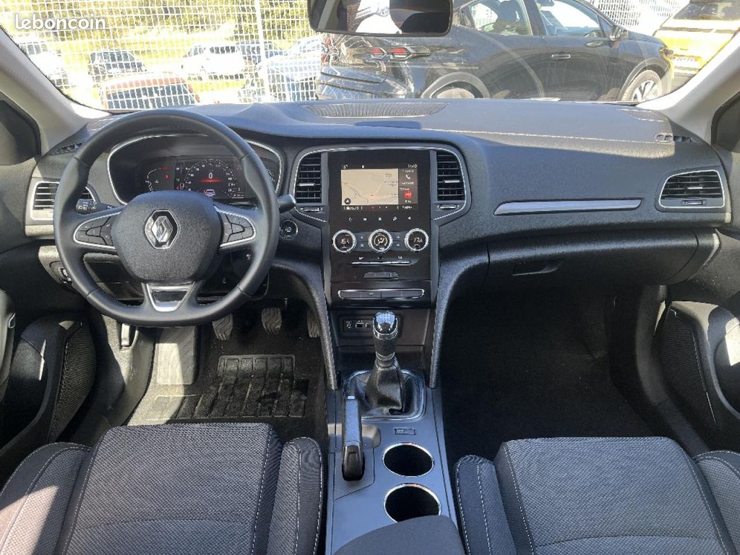 RENAULT MEGANE 1.3 TCe 140 IV Evolution (image 7)
