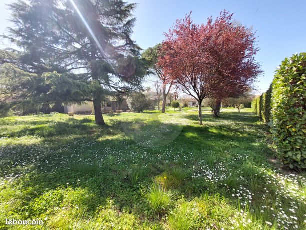 Maison 8 pièces 216 m²
