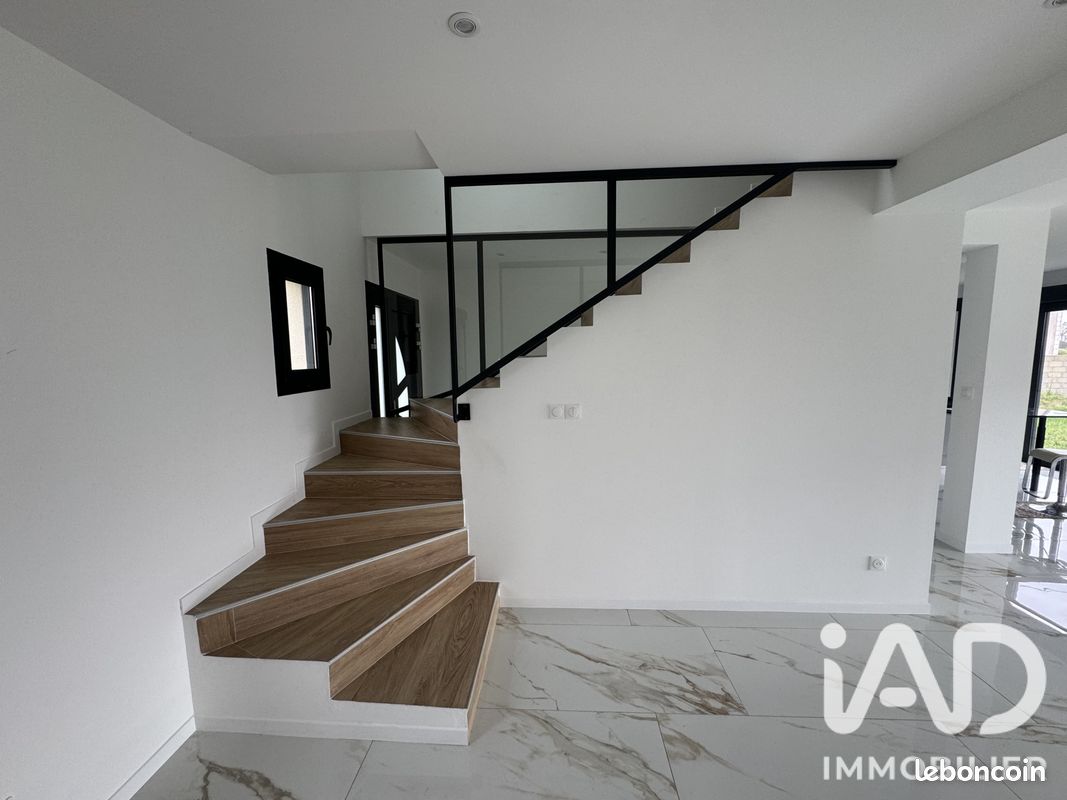 Maison 6 pièces 145 m² · à Ingré · 145 m² · 359 000 €