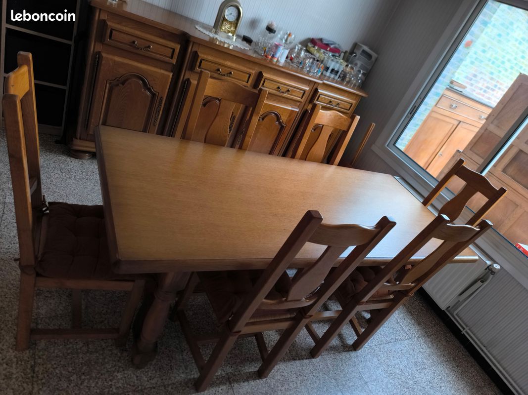Salle à manger (image 1)