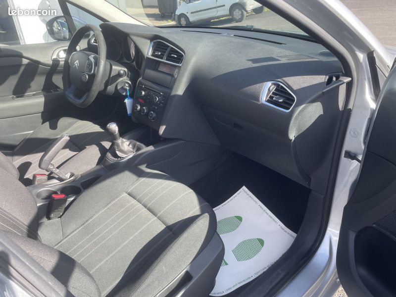 Citroen C4 1.6 HDI 90 FAP VITAMINE II (image 21)