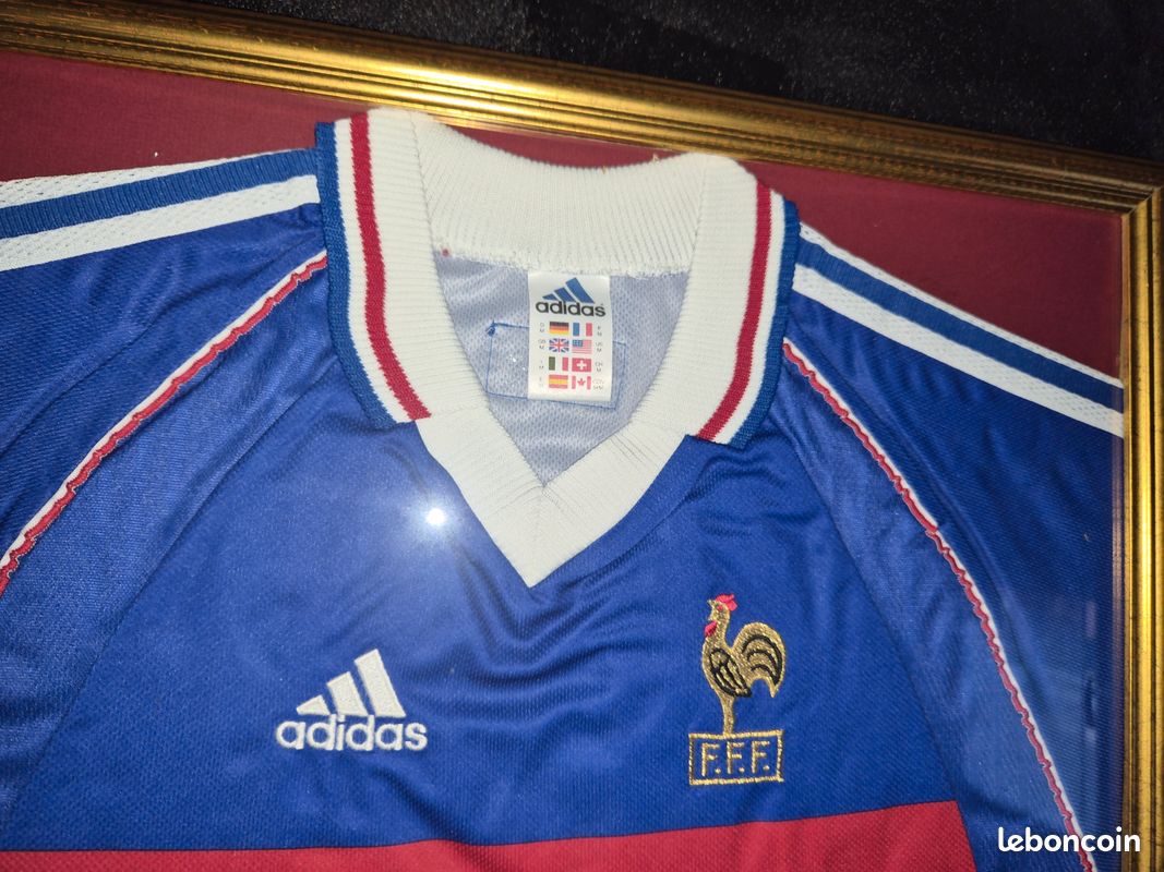 Comment différencier un vrai maillot de la France 98 d'une Comment différencier un vrai maillot de la France 98 d'une
