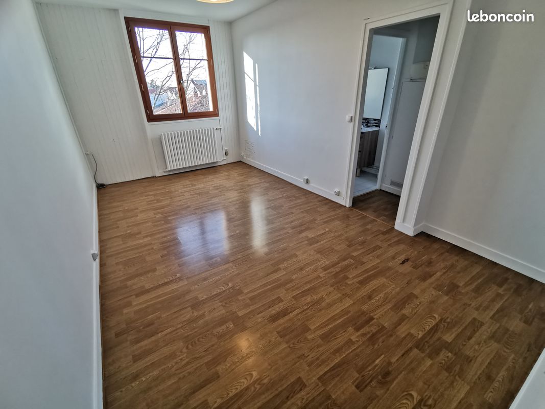 Maison 3 pièces 55 m² · à Maisons-Alfort · 55 m² · 1 290 €/mois