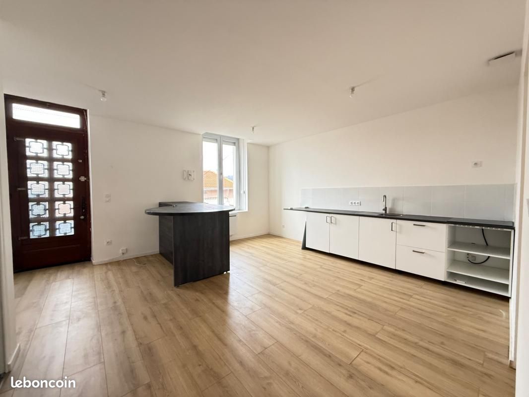 Appartement 3 pièces 66 m² · à La Grand-Croix · 66 m² · 530 €/mois