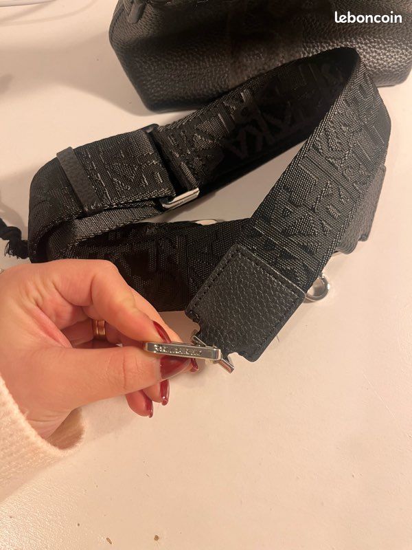 Sac Karl Lagerfeld noir avec bandoulière (image 7)