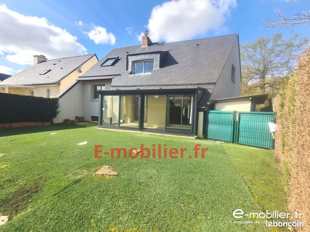 Maison 6 pièces 155 m² · à Chartres-de-Bretagne · 155 m² · 341 500 €