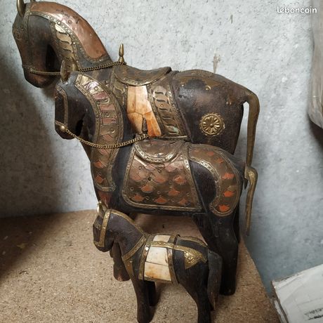 Epée de l'école des Mines. Fusée à plaquettes de nacre rainurée