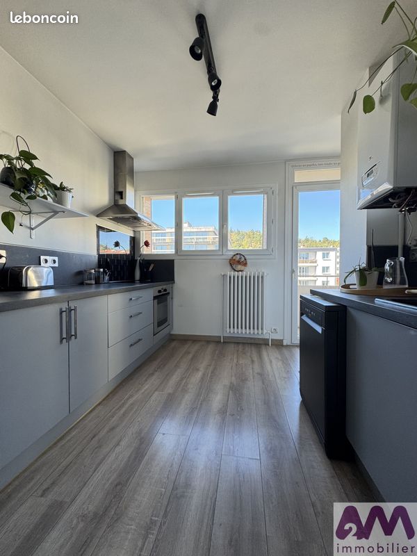 Appartement 3 pièces 71 m² · à Clermont-Ferrand · 71 m² · 751 €/mois