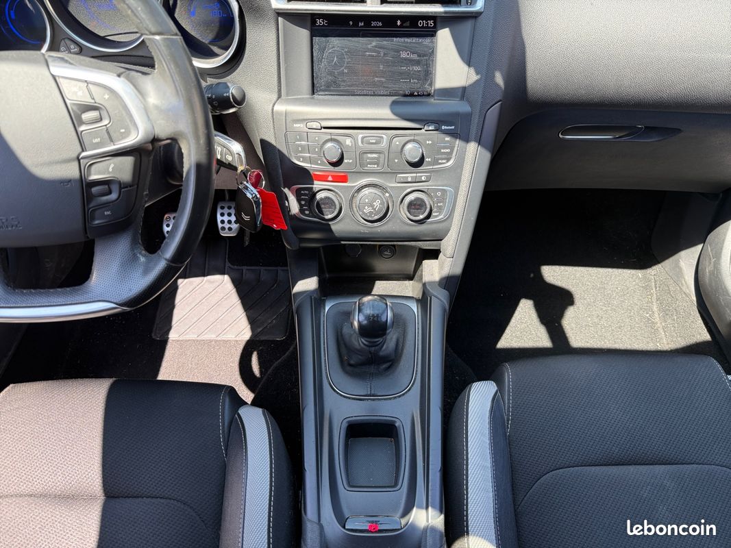 CITROEN DS4 1.6 HDI 110CH EXECUTIVE - Radar AR - Garantie 12 mois (image 12)