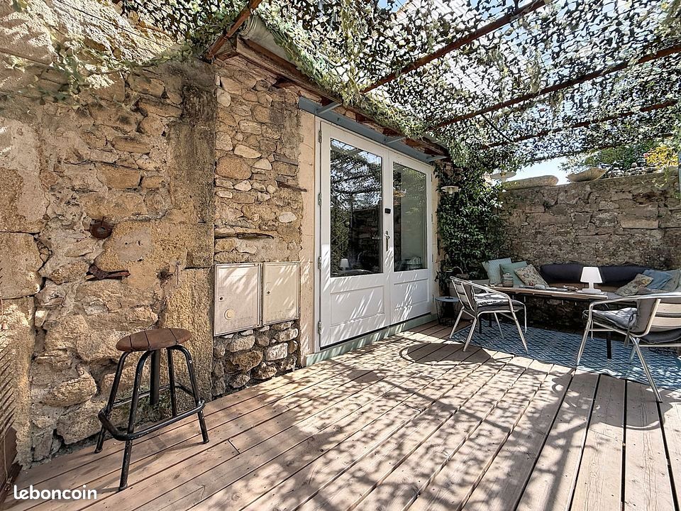 Appartement 5 pièces 181 m² · à Grane · 181 m² · 330 000 €