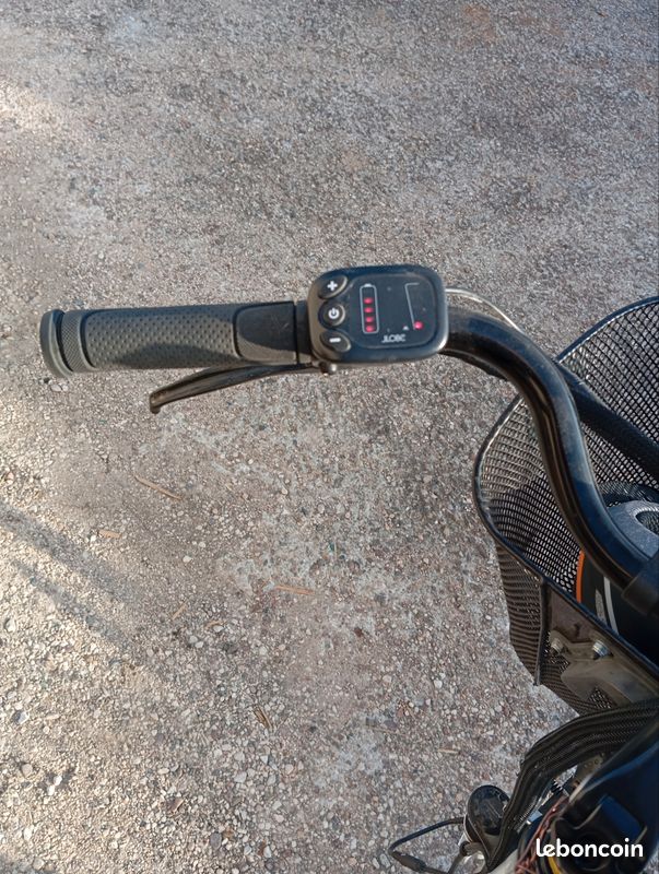 Vélo électrique métropolitain 20" (image 2)