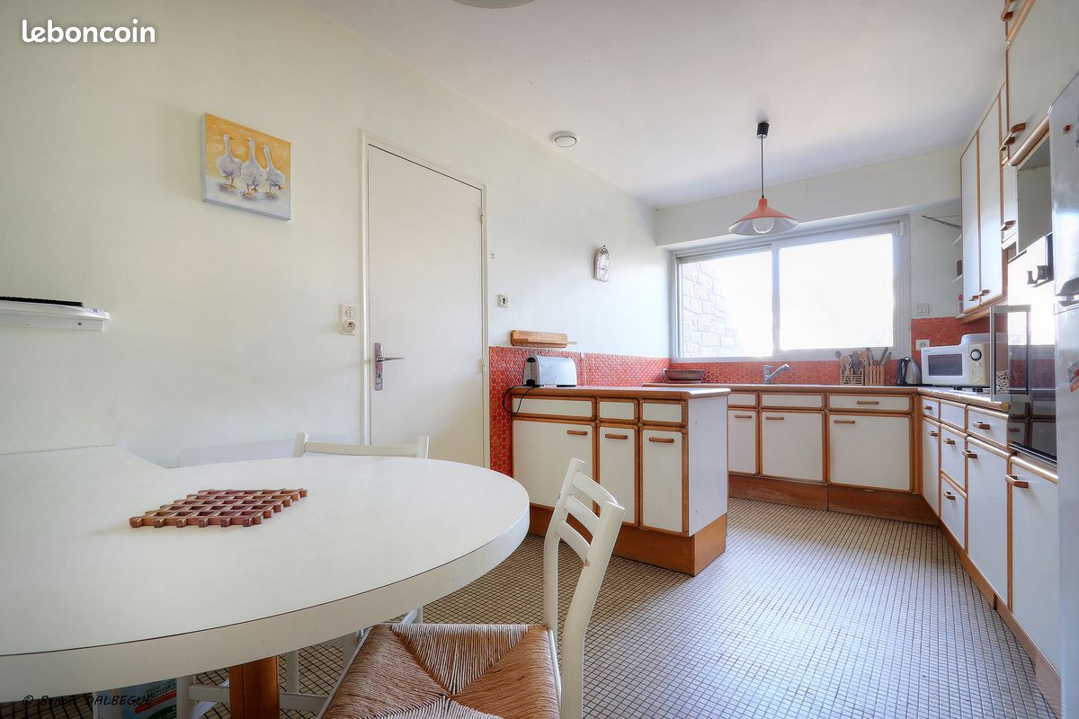 Maison 7 pièces 240 m² (image 7)