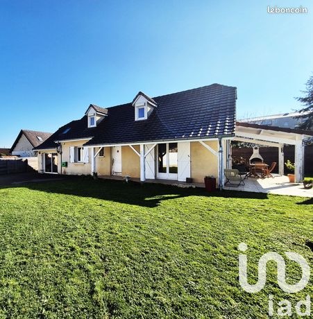 Propriété 6 pièces 131 m²