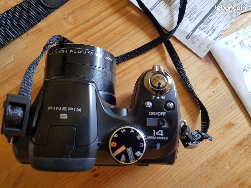 Appareil Photo Fujifilm Finepix S 2900 Appareil Photo Numérique