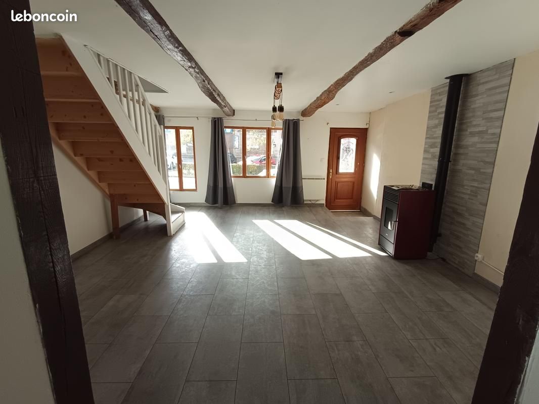 Maison 4 pièces 80 m² · à Senarpont · 80 m² · 93 000 €