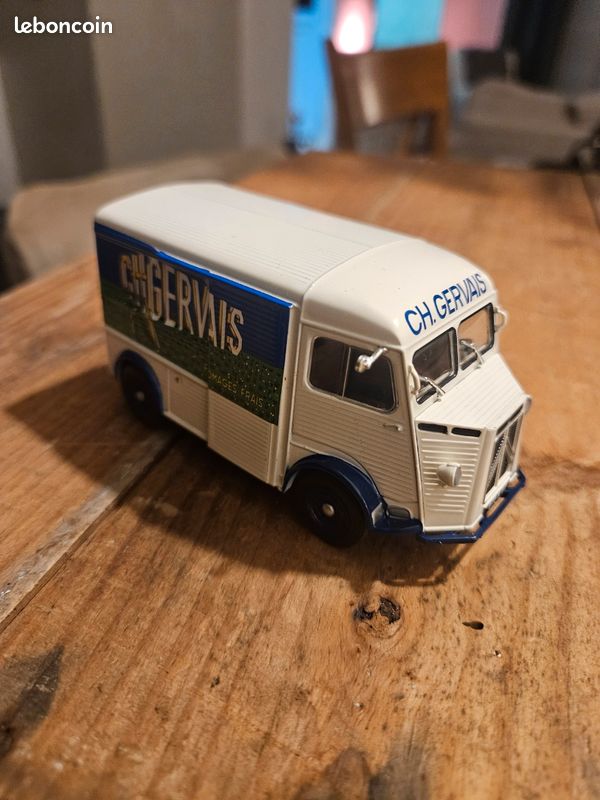 Citroen type H altaya 1/43 (image 1)