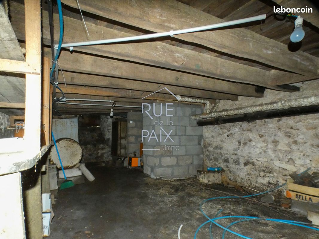 Maison de ville 5 pièces 100 m² - Thouars 79100 (image principale 11)