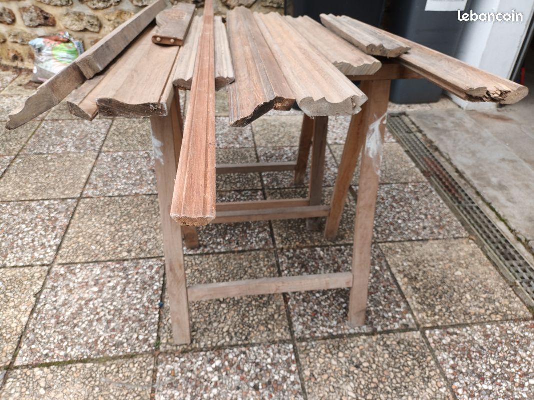 Lot de corniches en bois chene (image 2)