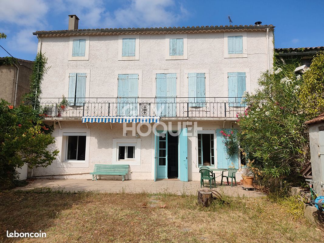 Maison 10 pièces 320 m² · à Ginestas · 320 m² · 307 400 €