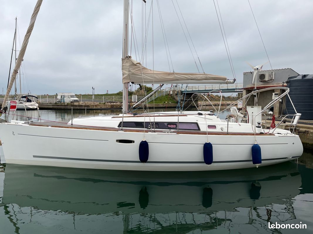 Beneteau Oceanis 34 — Vedi foto 1