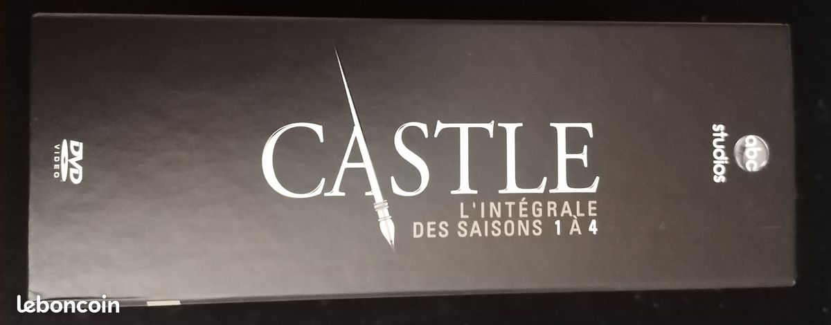 CASTLE Intégrale des saisons 1 à 4 (image 2)