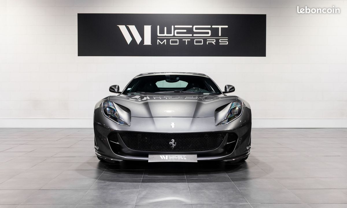Ferrari 812 Superfast V12 6.5 800Ch – Origine France / Carbone Ext Int / Display / Volant Carbone / 1999 Euros/Mois (image 2)