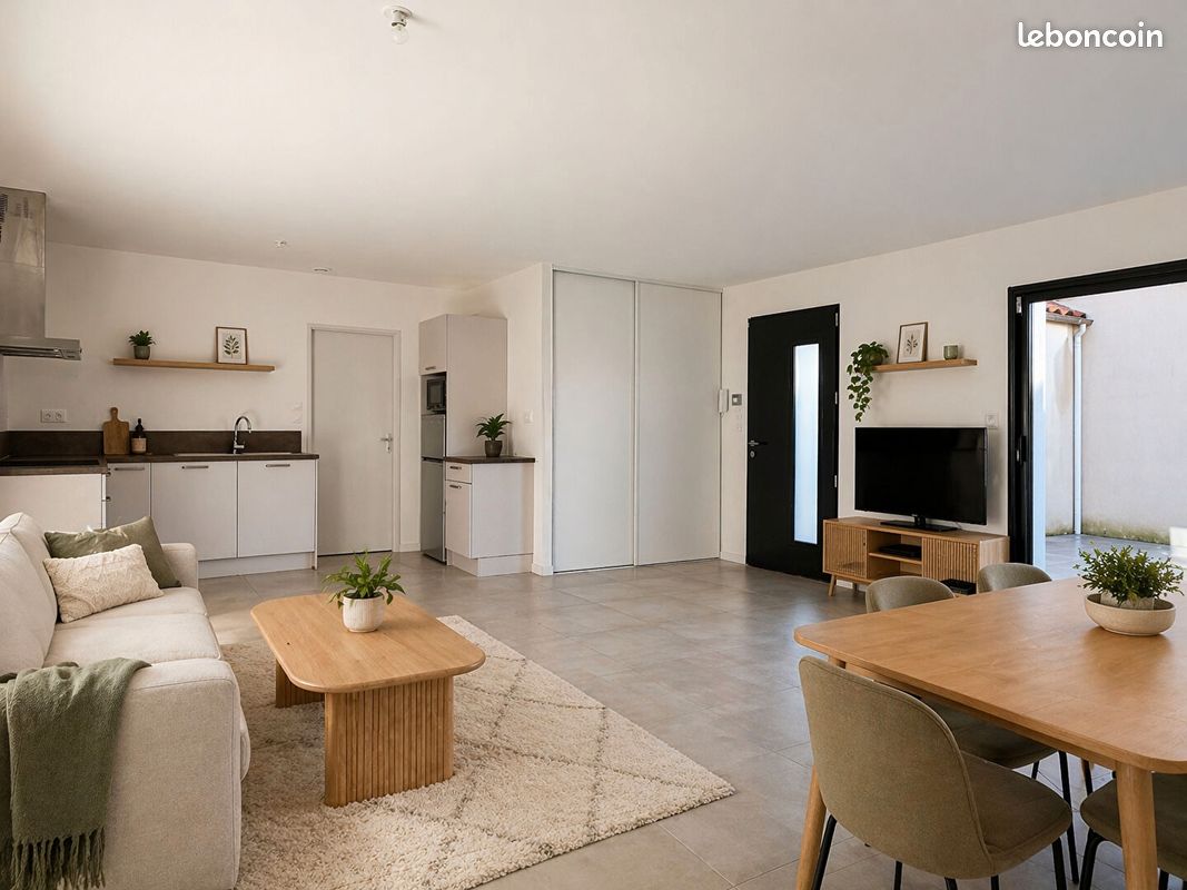 Maison 4 pièces 96 m² · à Salles-sur-Mer · 96 m² · 316 000 €