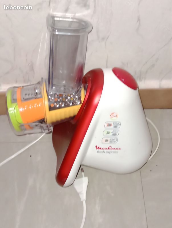 Machine râper les légumes (image 1)