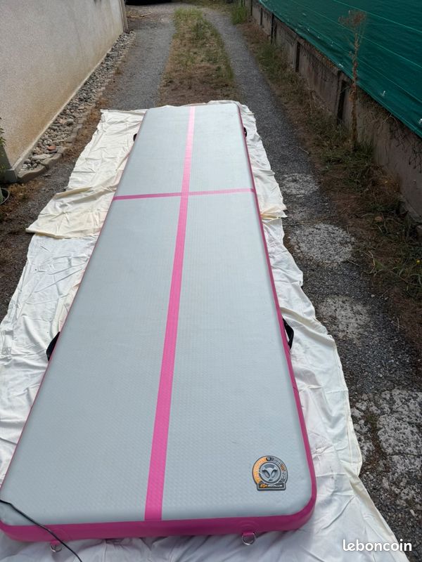 Air track gymnastique (image 1)