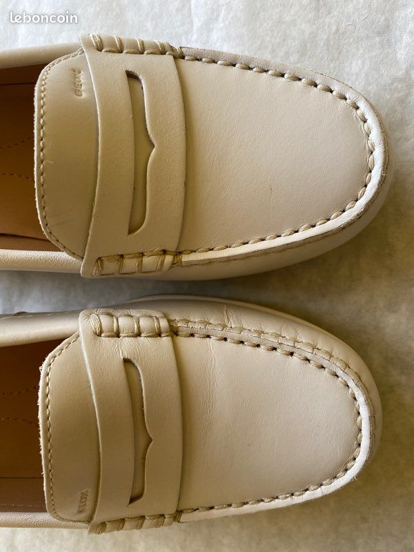 Mocassin cuir blanc cassé Femme (image 7)