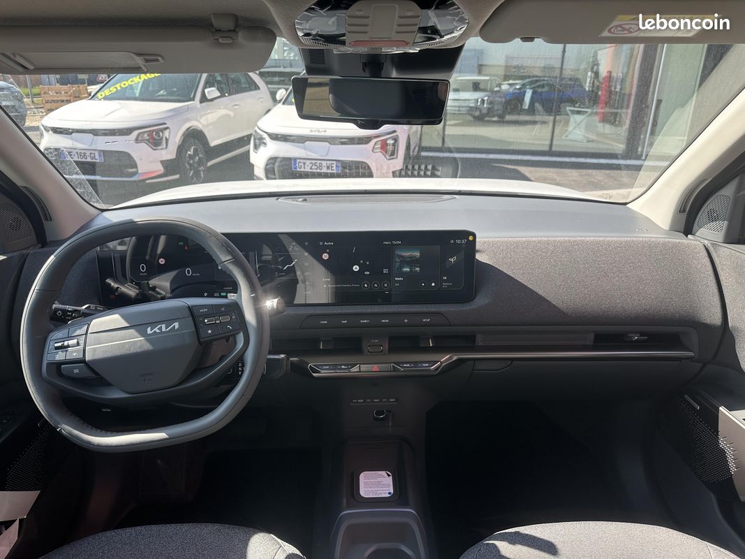 KIA EV2 107,8 kW (145 ch) Autonomie Standard 42.2 kWh Earth (image 33)
