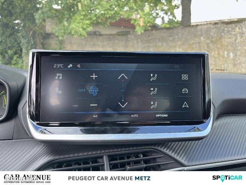 PEUGEOT 2008 Hybrid 145 e-DCS6 Style (image 14)